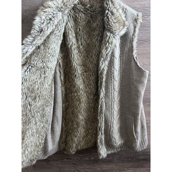 Womens Vest Cream Ivory Cable Knit Faux Fur Large Reversible NY&C Vintage - Picture 6 of 10